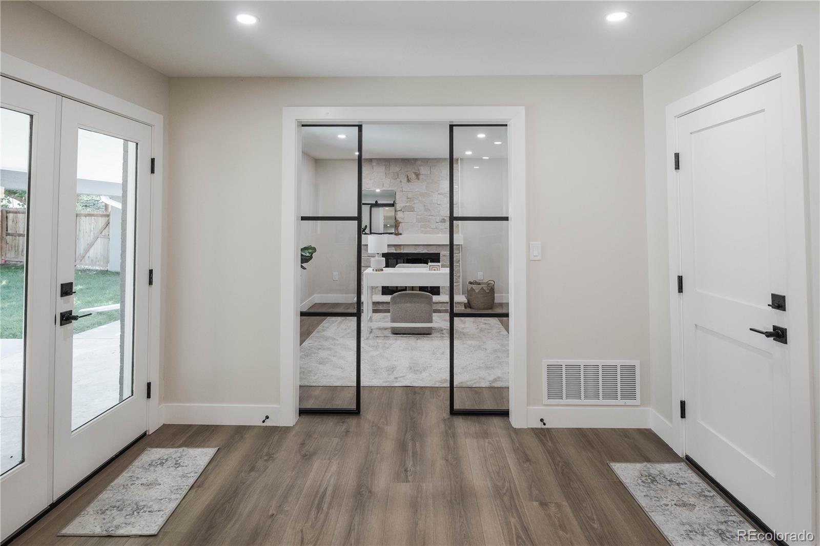 MLS Image #12 for 306 e maplewood avenue,littleton, Colorado