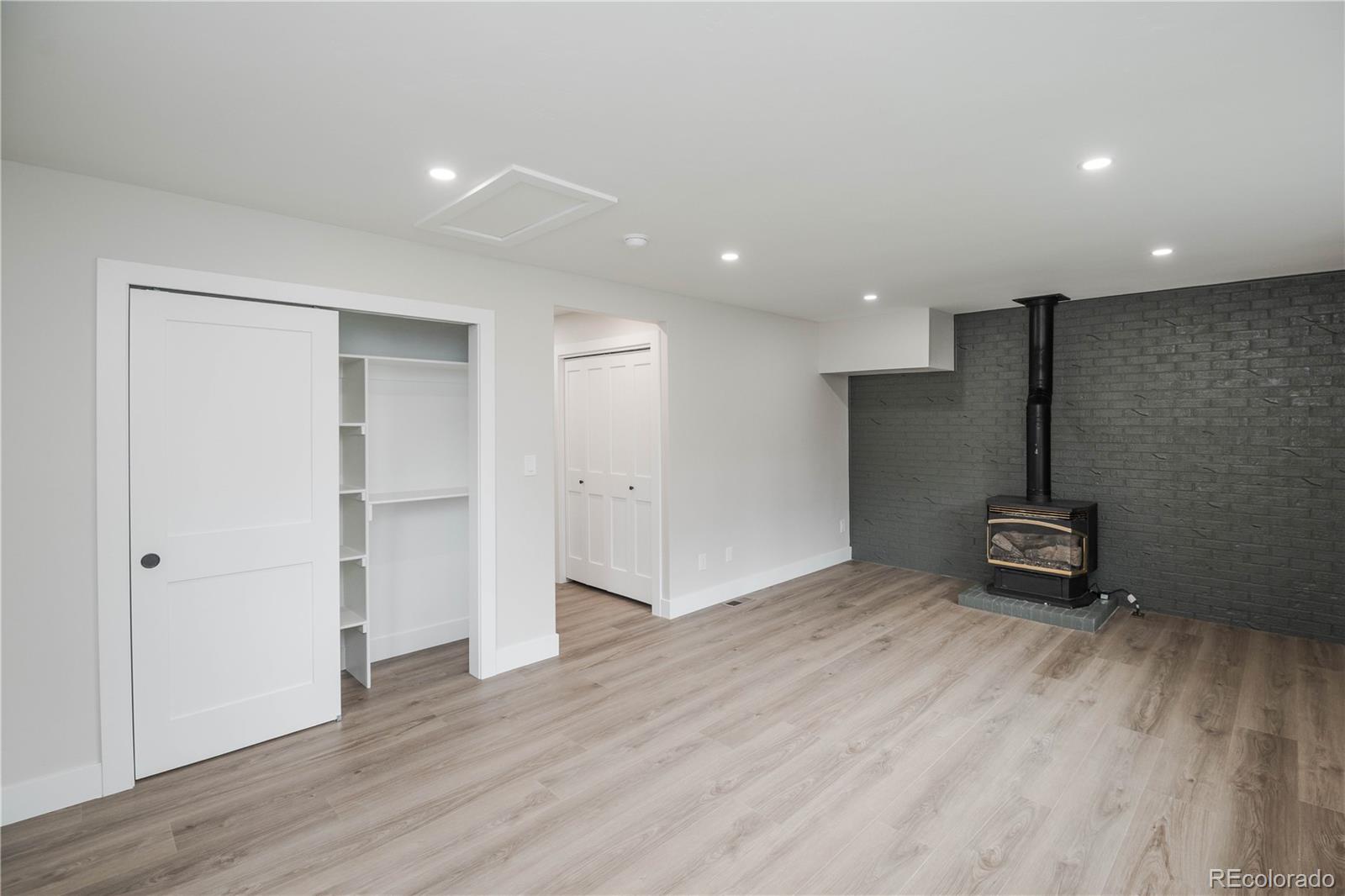 MLS Image #18 for 306 e maplewood avenue,littleton, Colorado