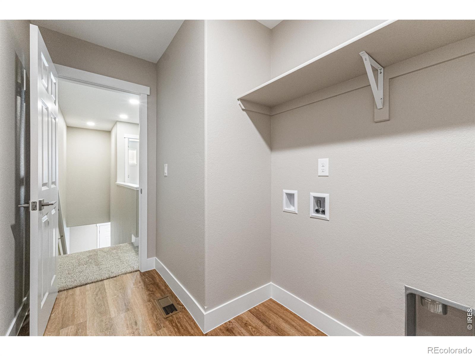 MLS Image #12 for 1679  valency drive,loveland, Colorado