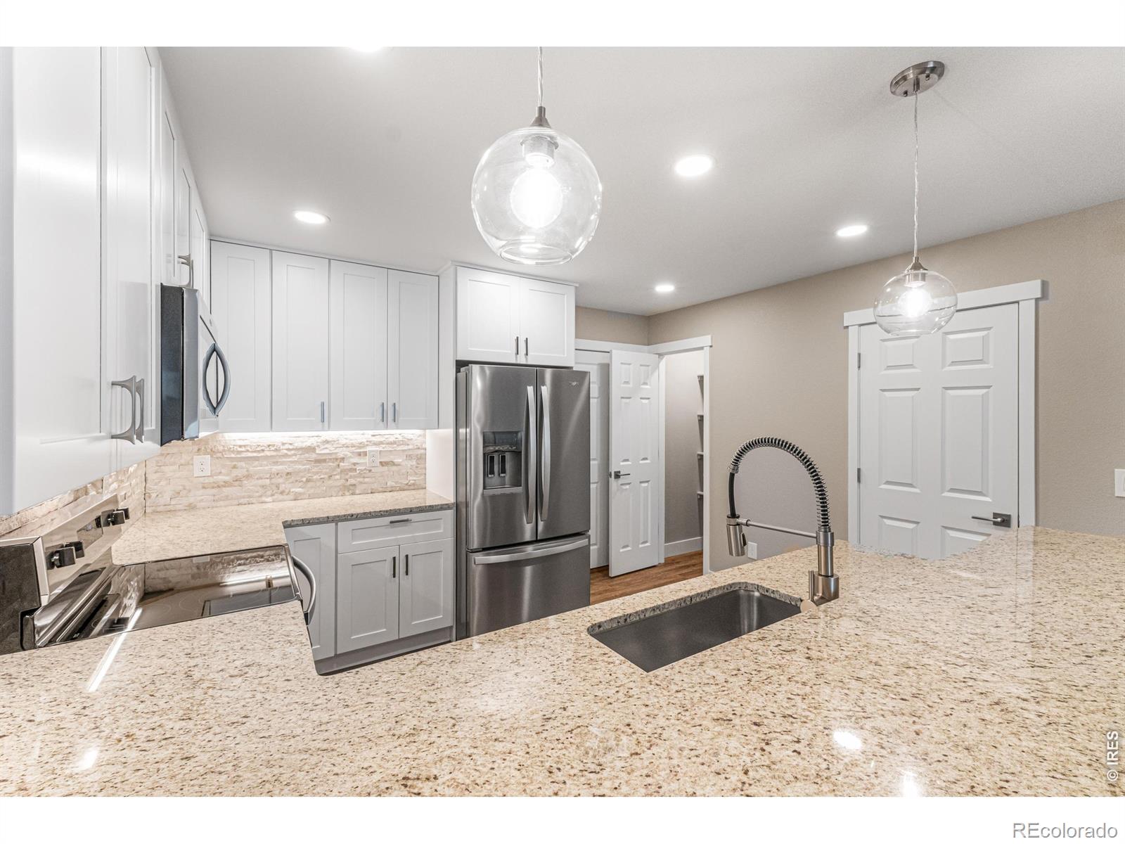MLS Image #5 for 1679  valency drive,loveland, Colorado