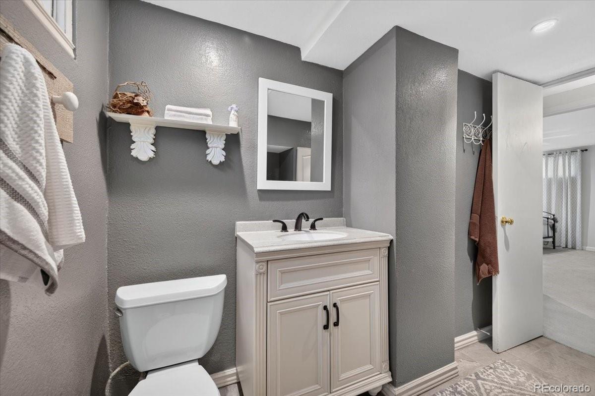 MLS Image #31 for 719 s swadley street,denver, Colorado