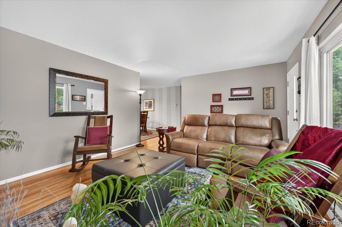 MLS Image #4 for 719 s swadley street,denver, Colorado