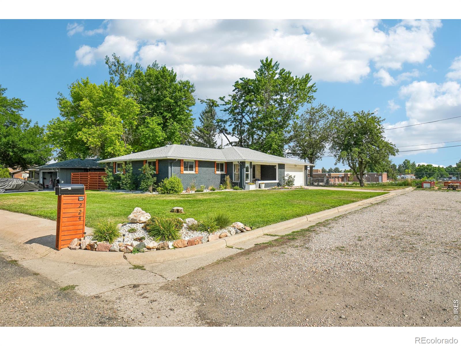 MLS Image #2 for 224 w 50th street,loveland, Colorado