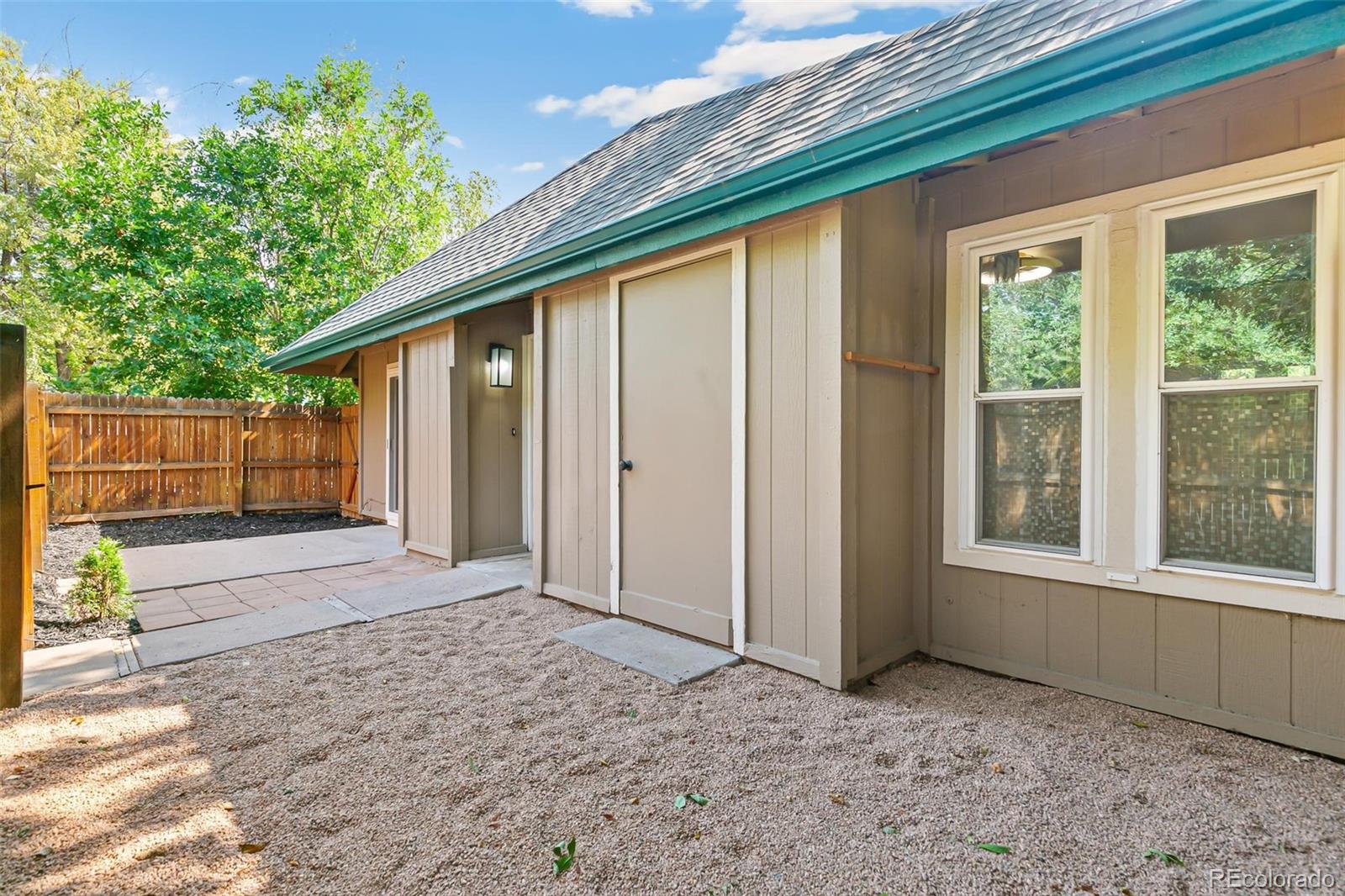 MLS Image #16 for 5902 s willow way,englewood, Colorado