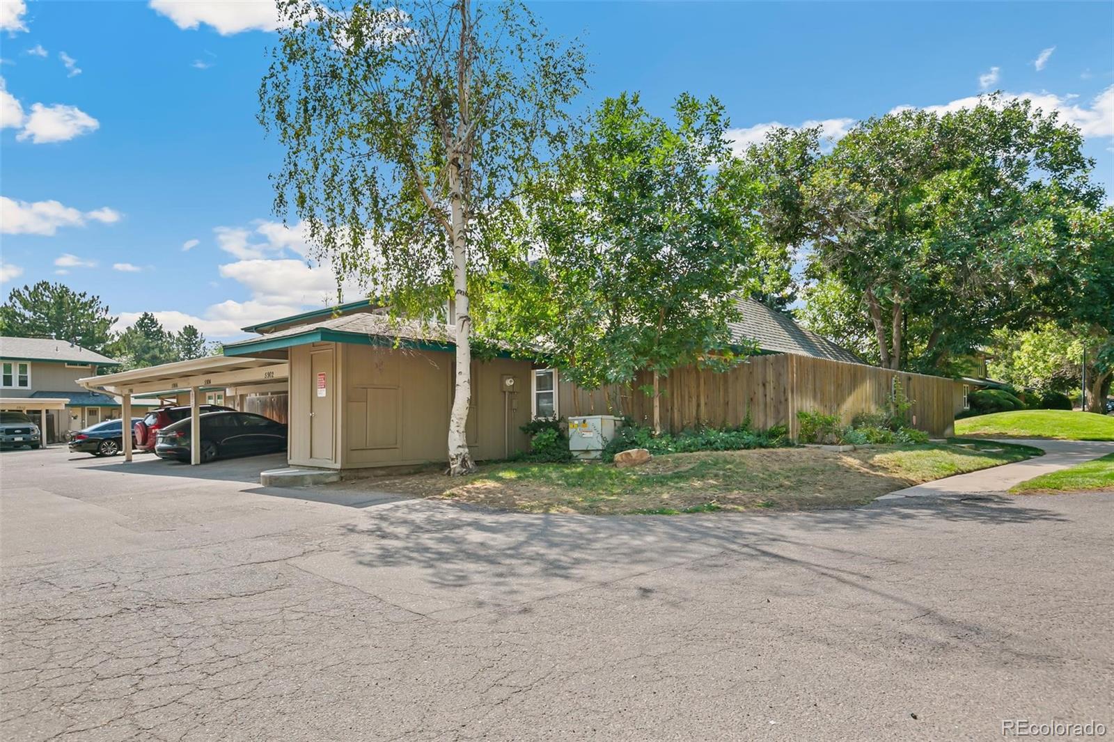 MLS Image #17 for 5902 s willow way,englewood, Colorado