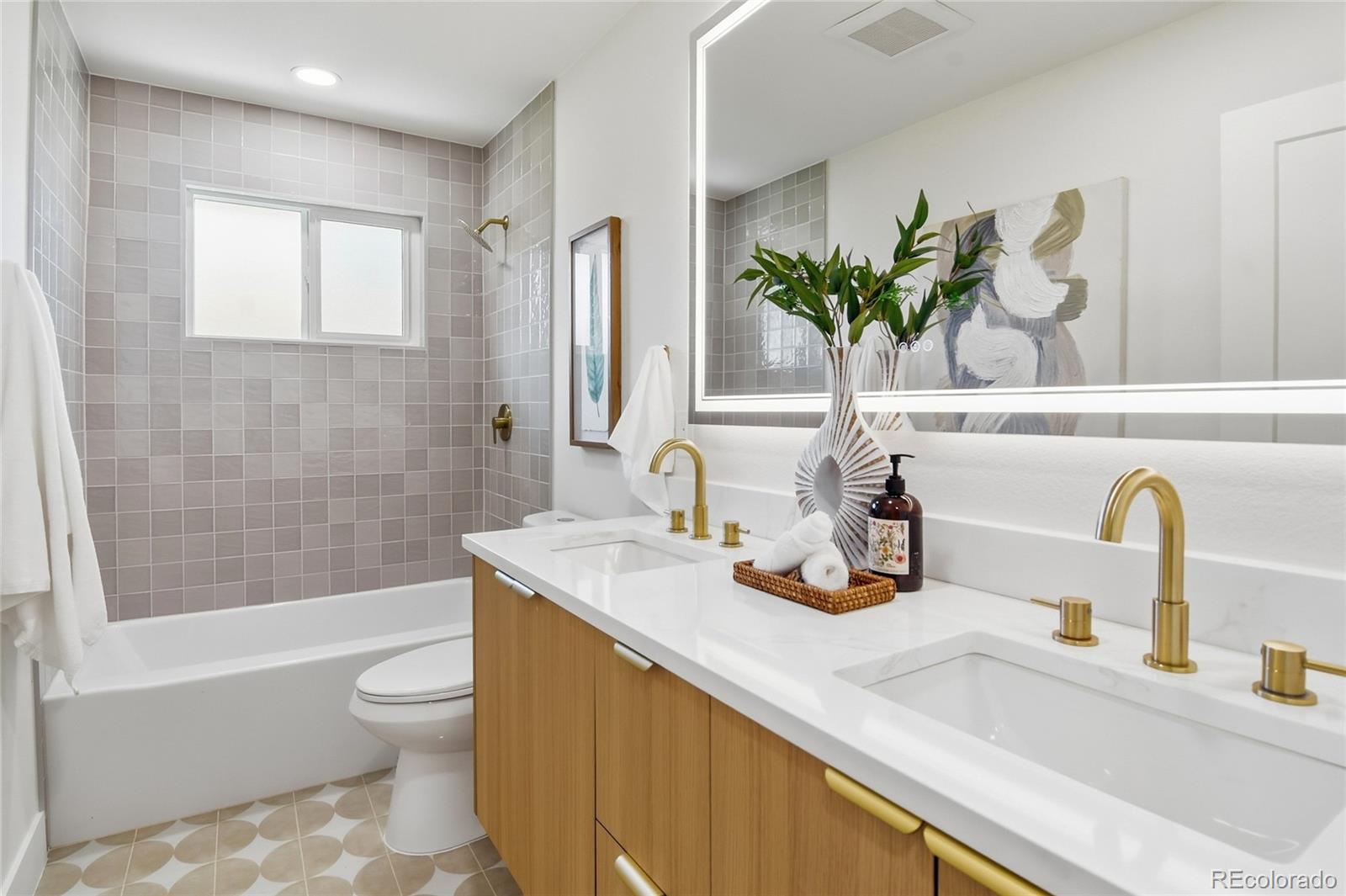 MLS Image #11 for 3662  grape street,denver, Colorado