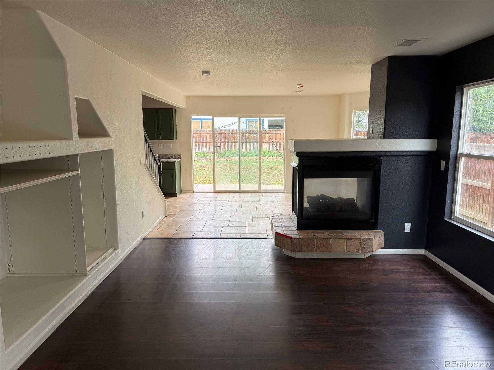 MLS Image #3 for 15333 e 98th place,commerce city, Colorado