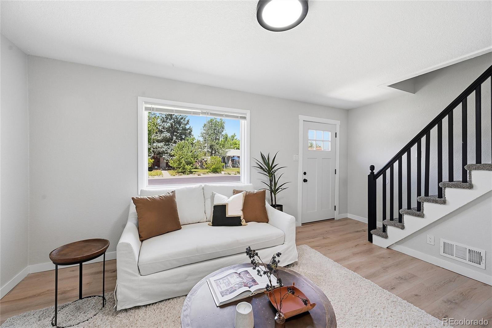 MLS Image #4 for 2520 s hazel court,denver, Colorado