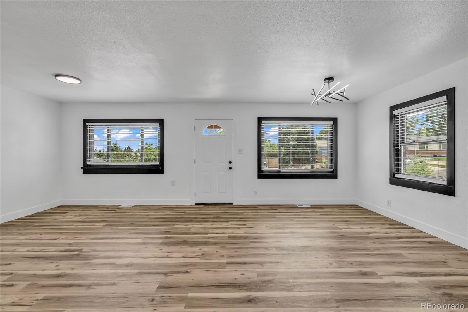 MLS Image #11 for 2731  roosevelt avenue,denver, Colorado