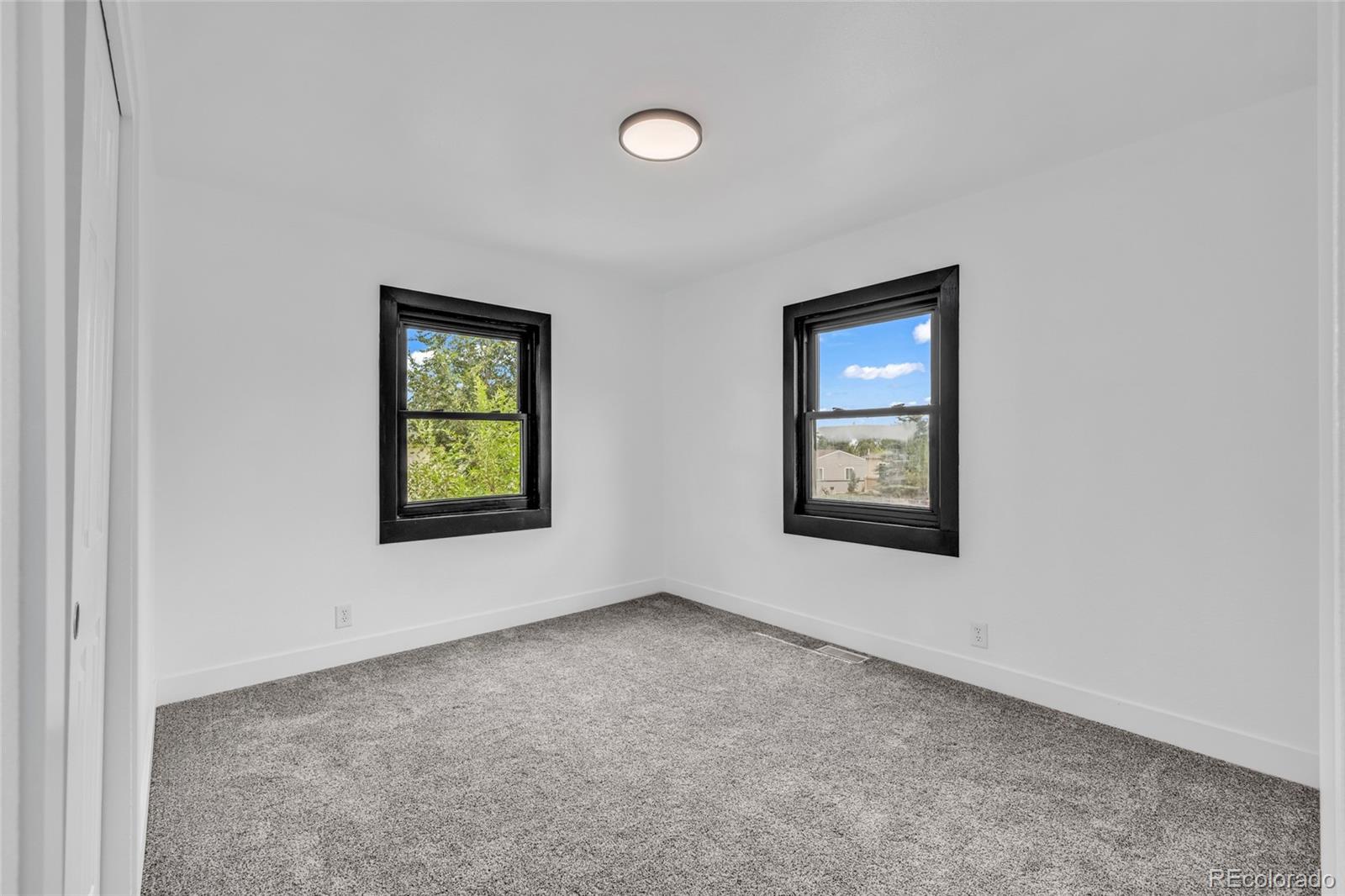 MLS Image #14 for 2731  roosevelt avenue,denver, Colorado