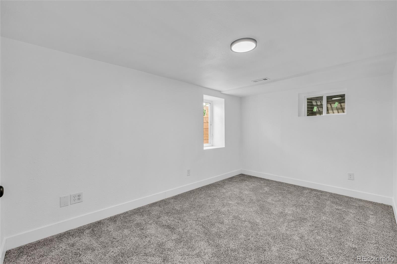 MLS Image #18 for 2731  roosevelt avenue,denver, Colorado