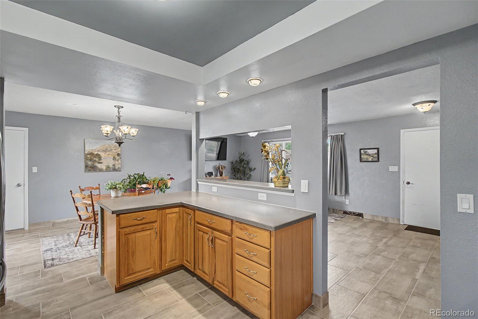 MLS Image #12 for 2110  greenwich circle,colorado springs, Colorado