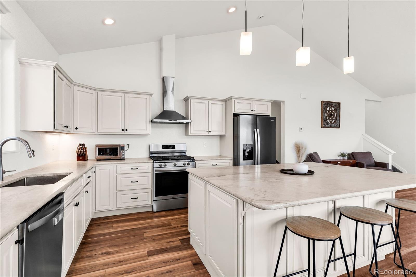 MLS Image #11 for 941  cap rock lane,canon city, Colorado