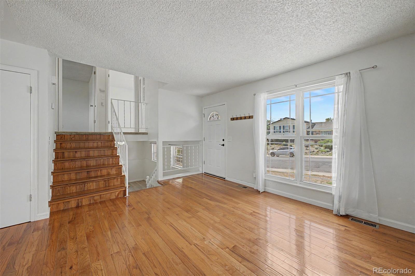 MLS Image #3 for 2723 e 96th way,thornton, Colorado