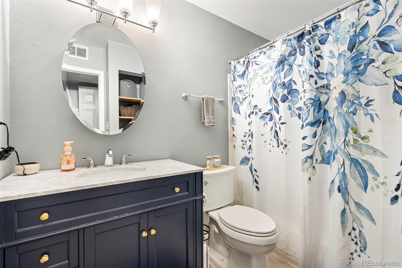 MLS Image #11 for 3663 s sheridan boulevard,denver, Colorado