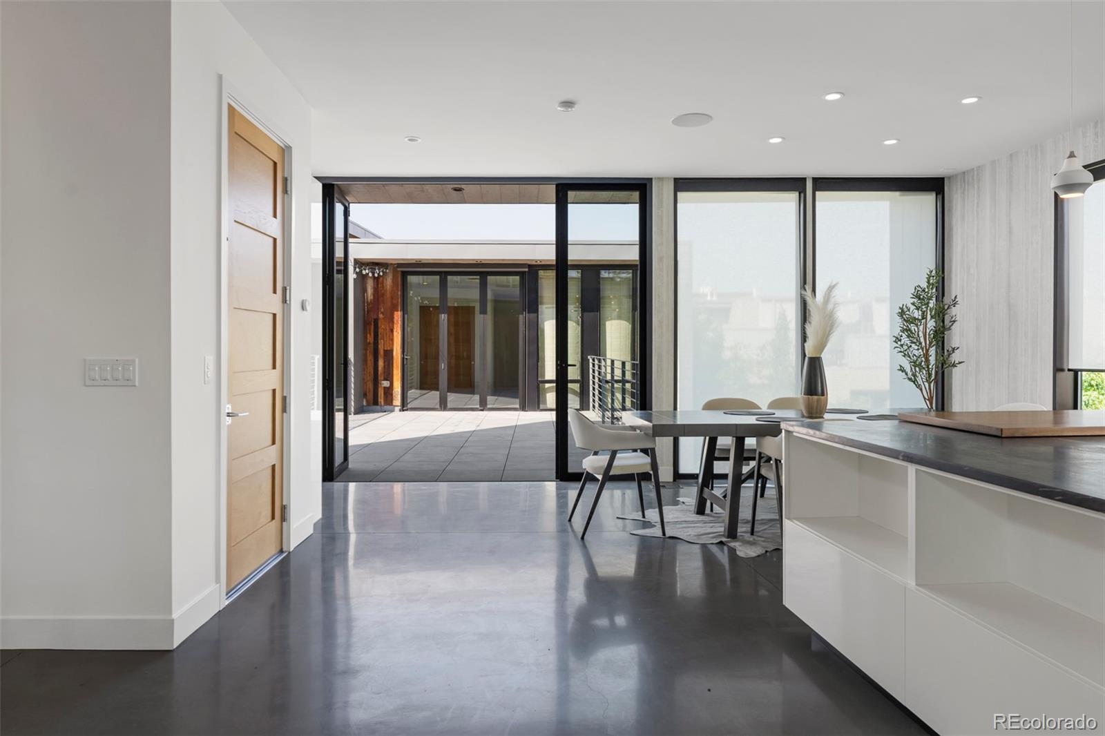 MLS Image #4 for 2627  18th street,denver, Colorado