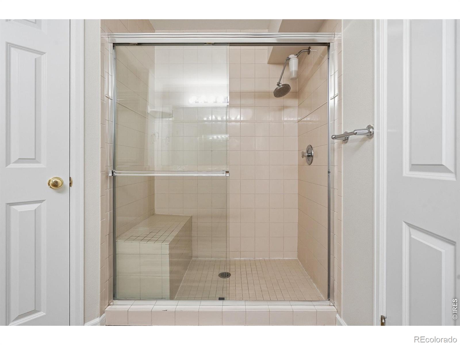 MLS Image #24 for 944  ivanhoe street,denver, Colorado