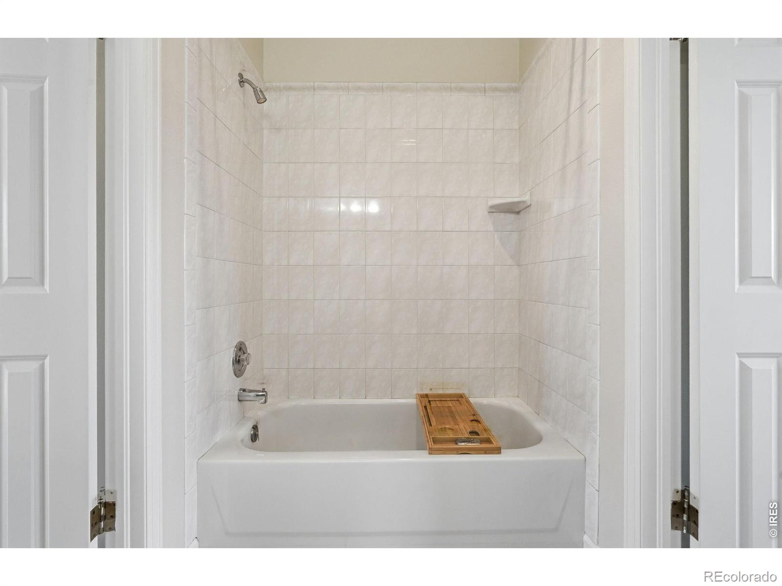 MLS Image #32 for 944  ivanhoe street,denver, Colorado