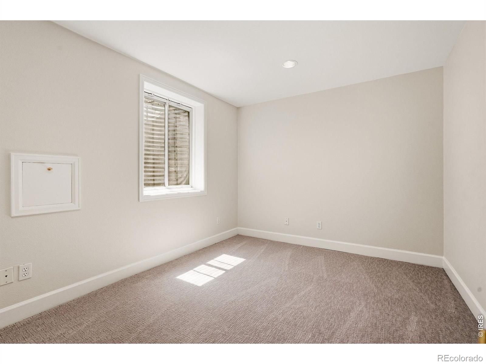 MLS Image #40 for 944  ivanhoe street,denver, Colorado