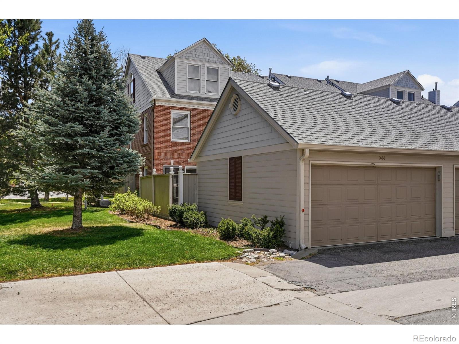 MLS Image #46 for 944  ivanhoe street,denver, Colorado
