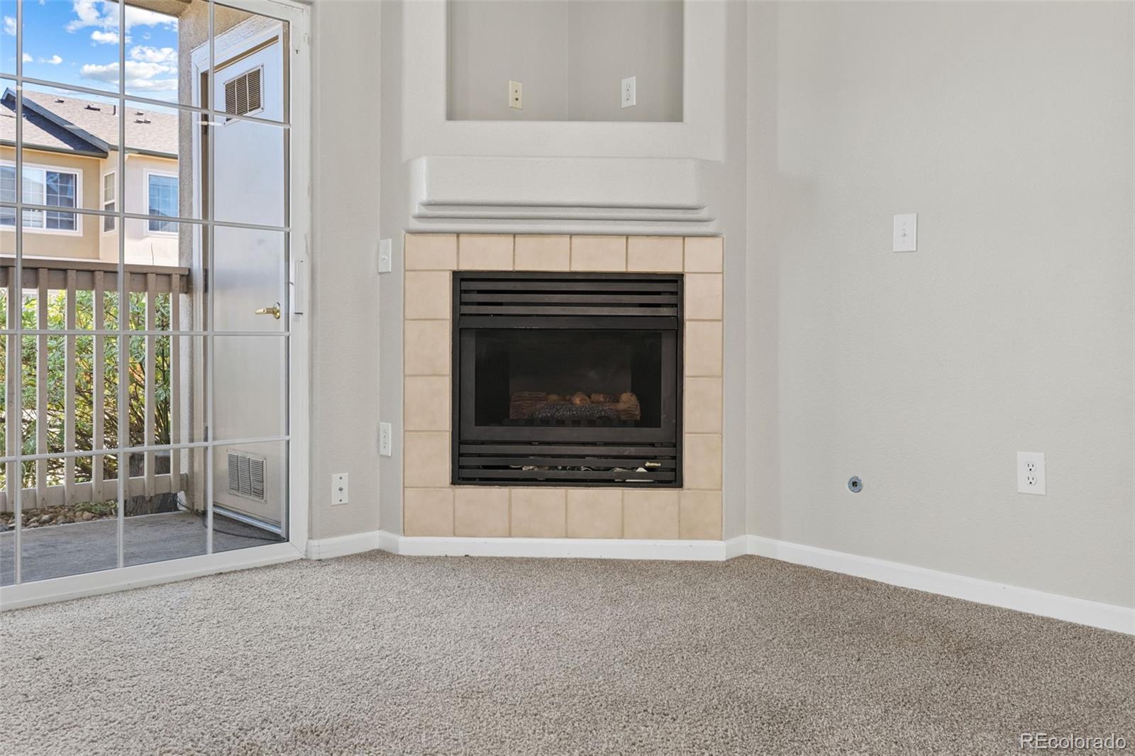 MLS Image #7 for 10070 e carolina drive,aurora, Colorado