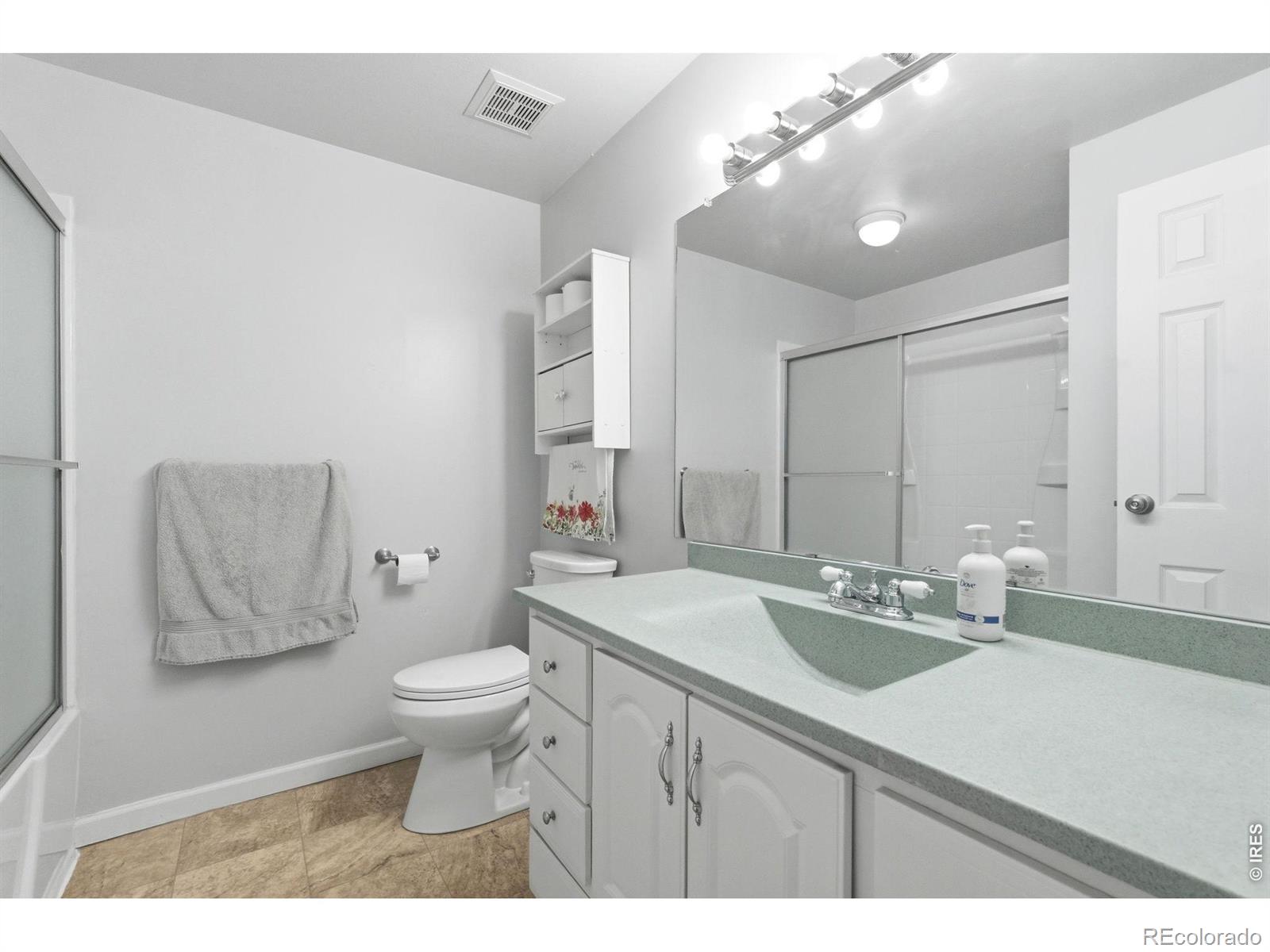 MLS Image #12 for 532  oakwood drive,castle rock, Colorado