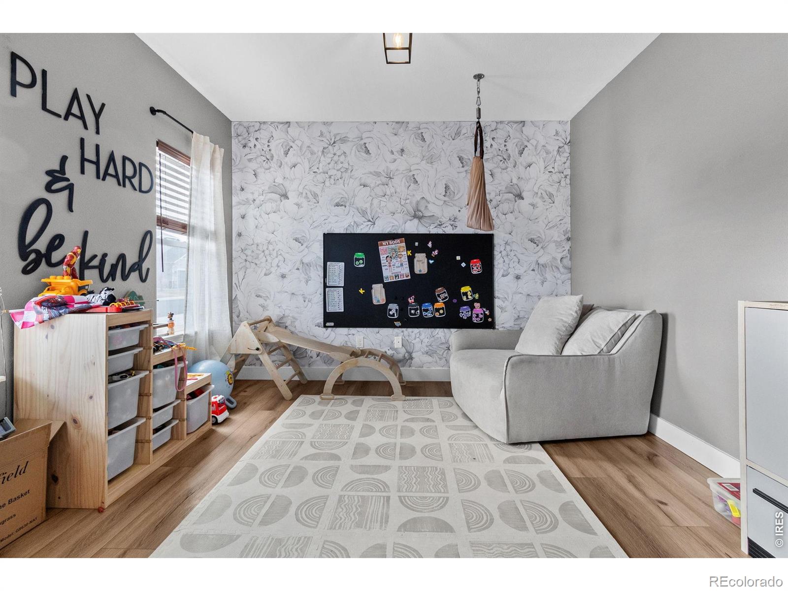 MLS Image #3 for 623  vermilion peak drive,windsor, Colorado