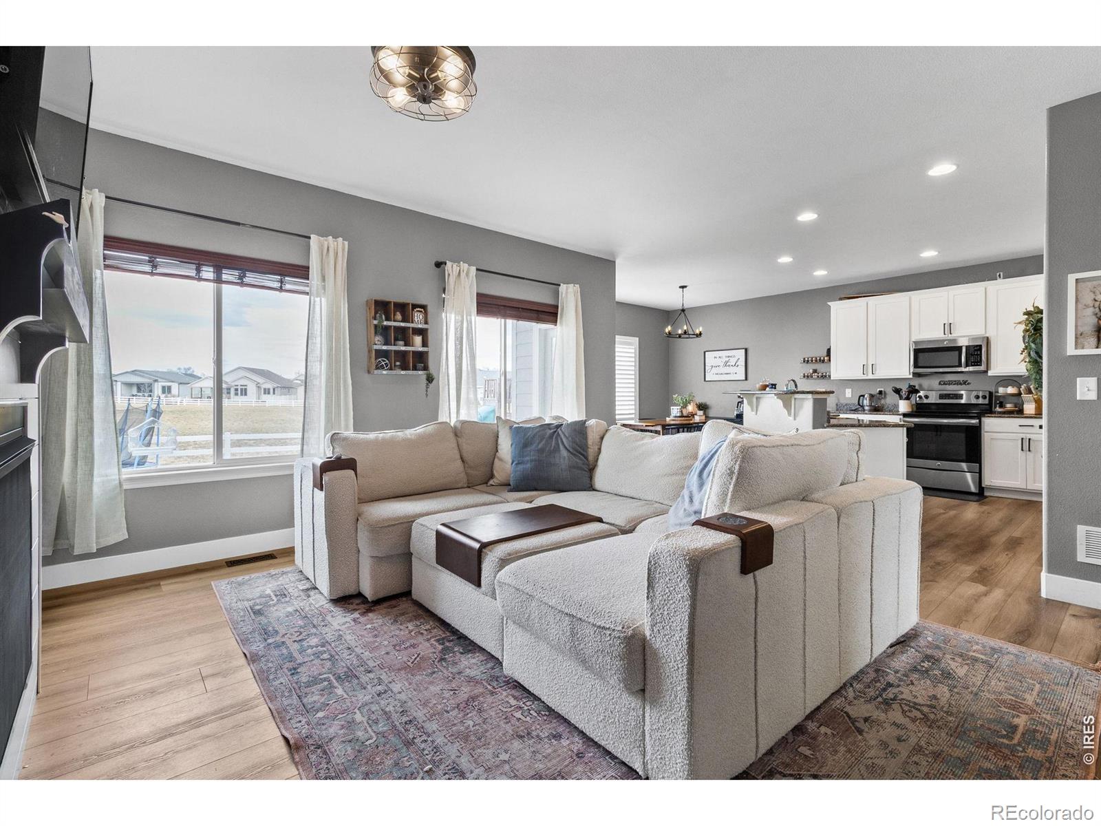 MLS Image #4 for 623  vermilion peak drive,windsor, Colorado