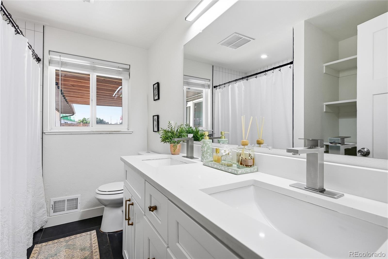MLS Image #18 for 505  zenobia street,denver, Colorado
