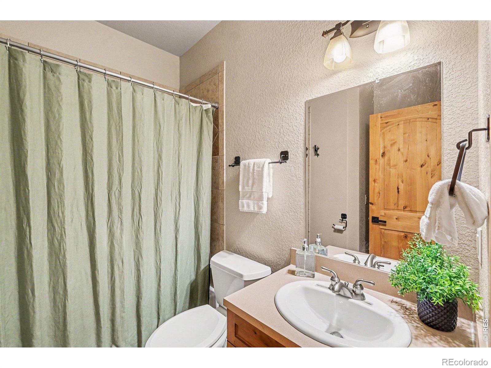 MLS Image #15 for 1441  shelby drive,berthoud, Colorado