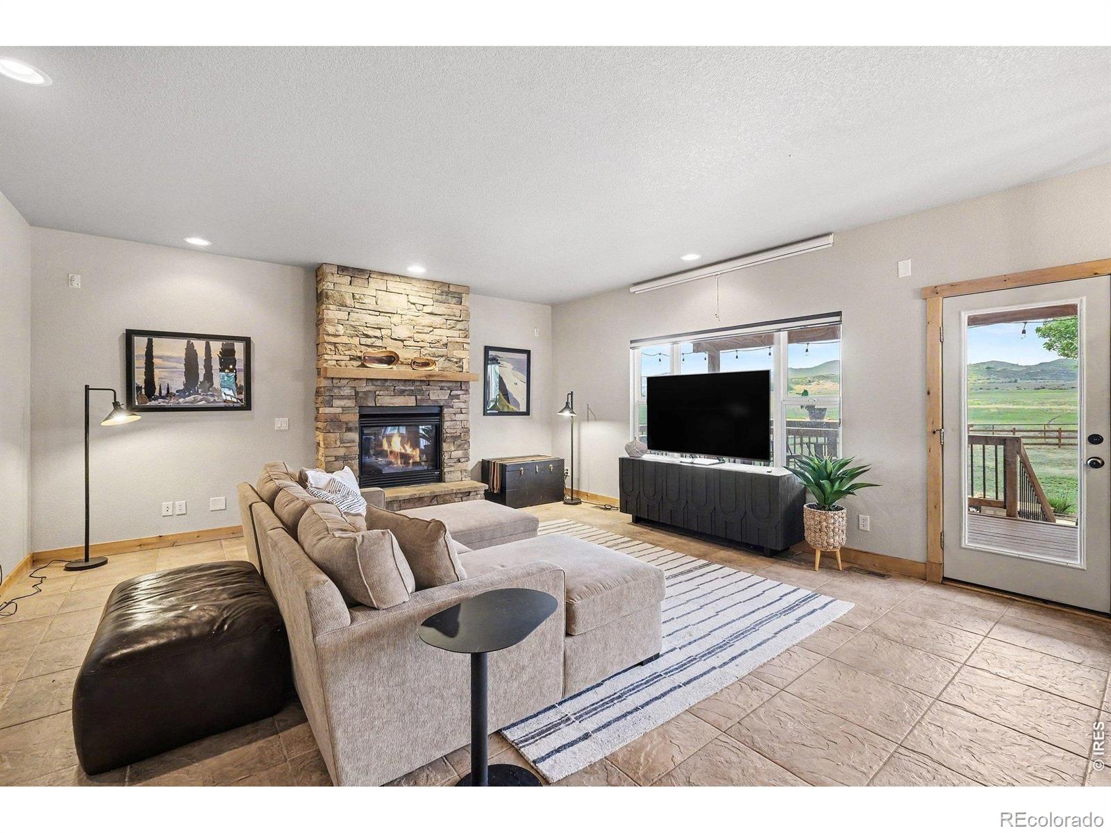 MLS Image #4 for 1441  shelby drive,berthoud, Colorado