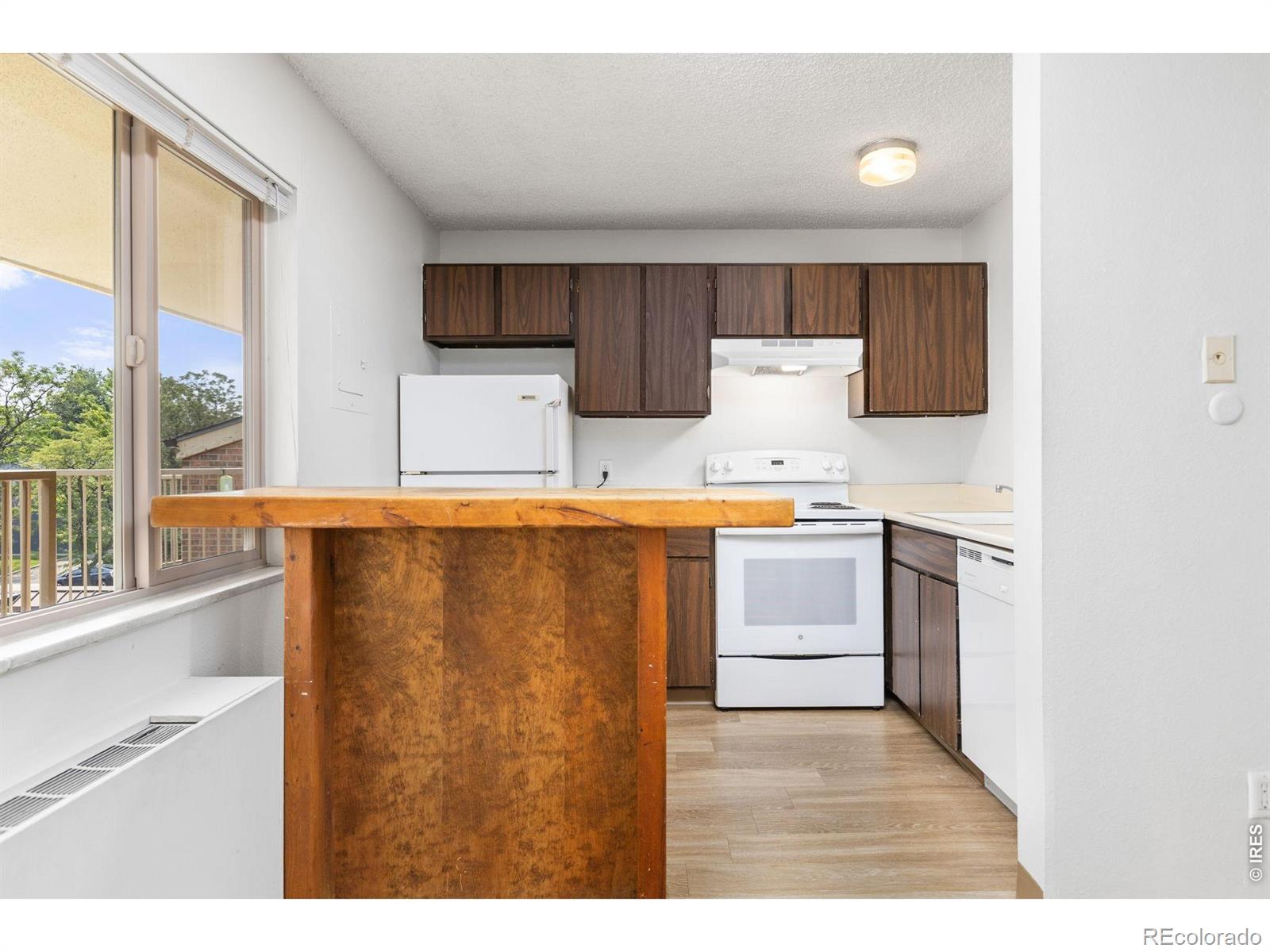 MLS Image #6 for 3161  madison avenue,boulder, Colorado