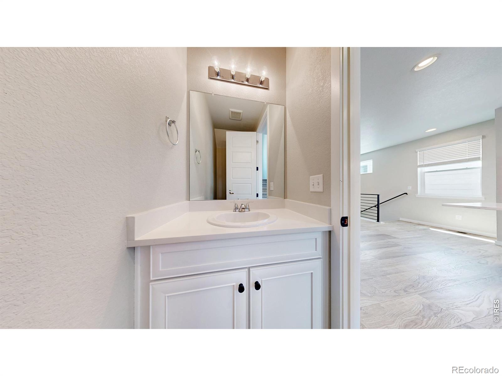 MLS Image #10 for 12231  farmview street,thornton, Colorado