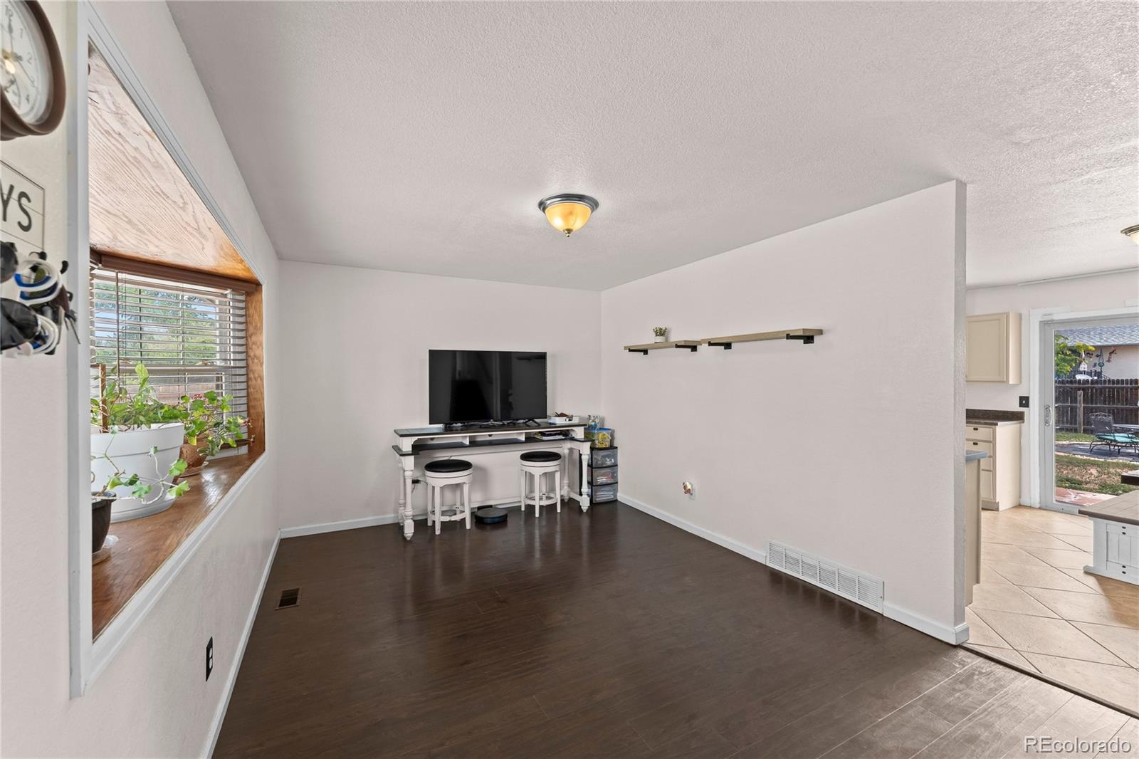 MLS Image #9 for 7368  colonial drive,fountain, Colorado