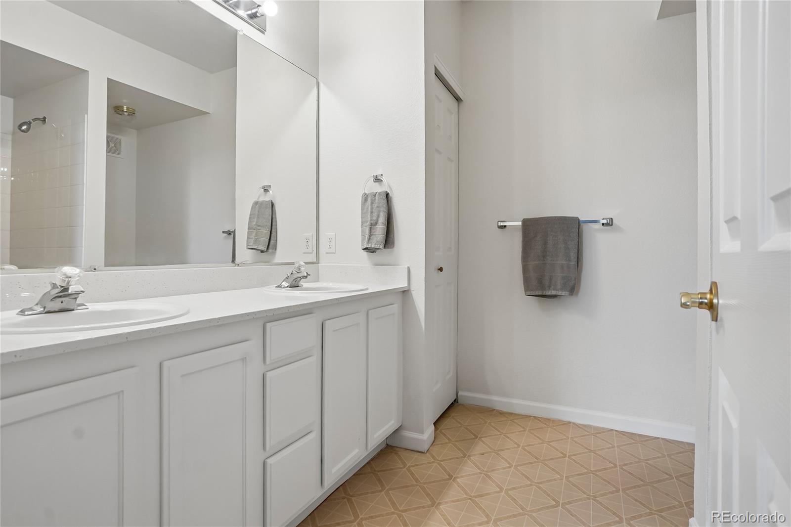 MLS Image #17 for 7440 s blackhawk street 11-203,englewood, Colorado