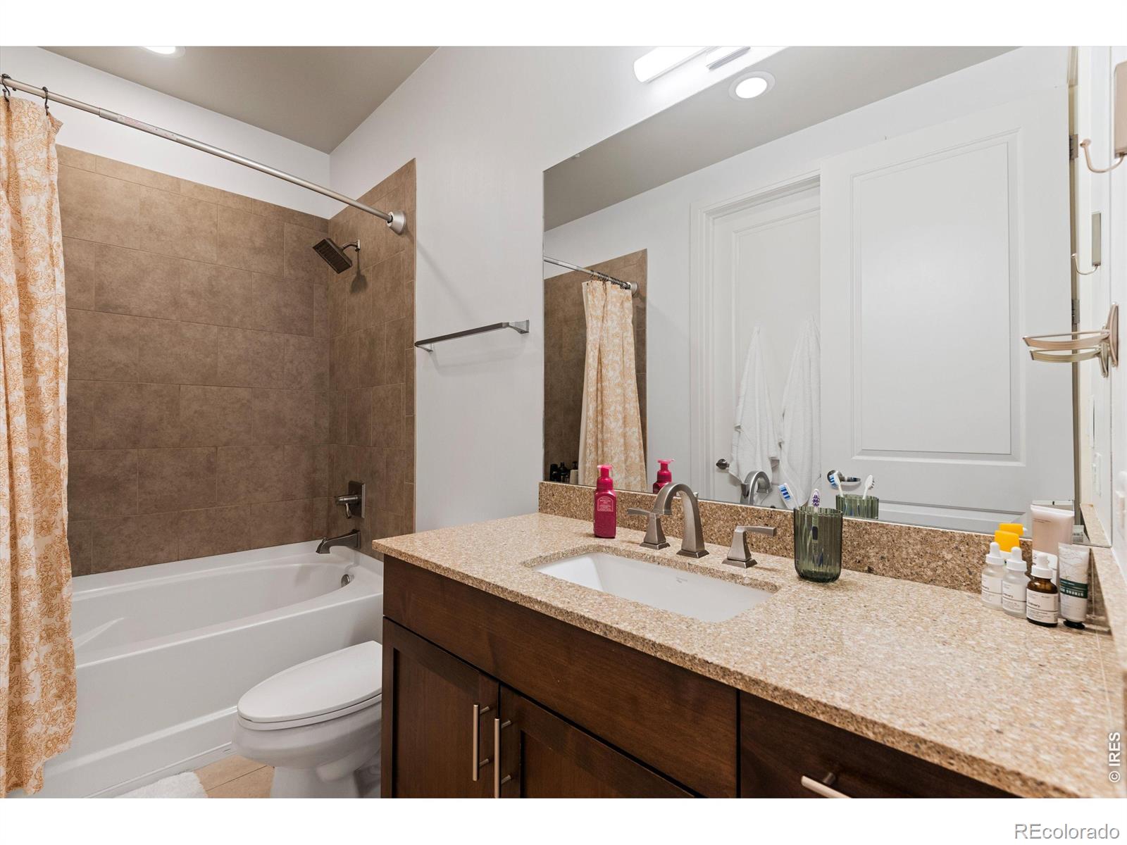MLS Image #16 for 3301  arapahoe avenue,boulder, Colorado