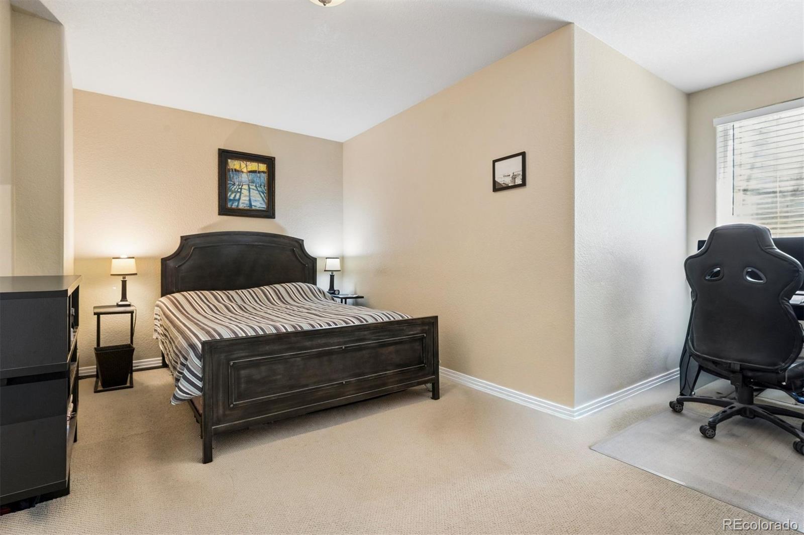 MLS Image #17 for 575  roslyn street,denver, Colorado