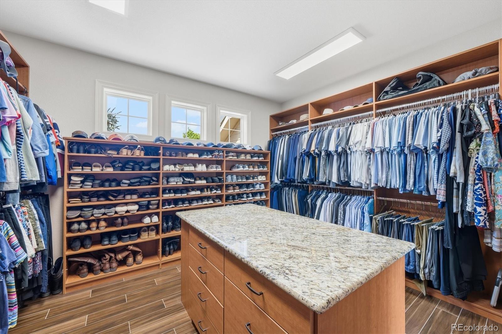 MLS Image #27 for 6558 s riviera way,aurora, Colorado