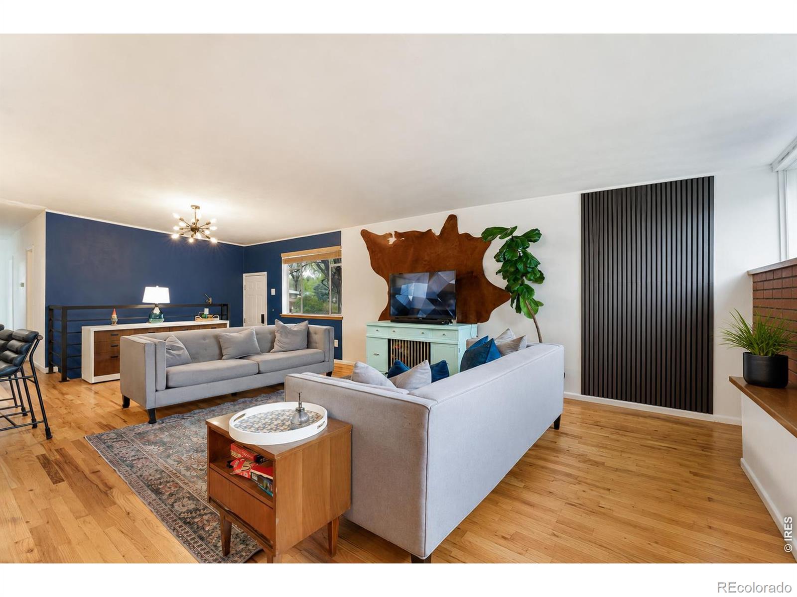 MLS Image #2 for 2795 e euclid avenue,centennial, Colorado