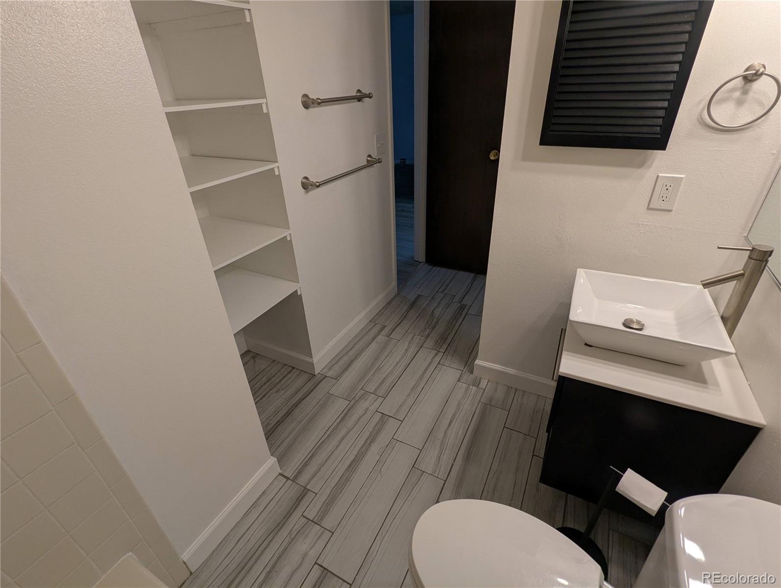 MLS Image #13 for 8335  fairmount drive 3-203,denver, Colorado