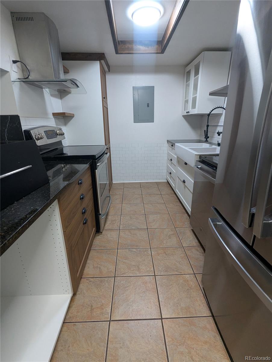 MLS Image #24 for 8335  fairmount drive 3-203,denver, Colorado