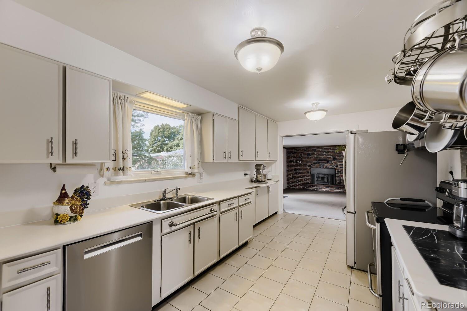 MLS Image #10 for 12142 w 60th place,arvada, Colorado