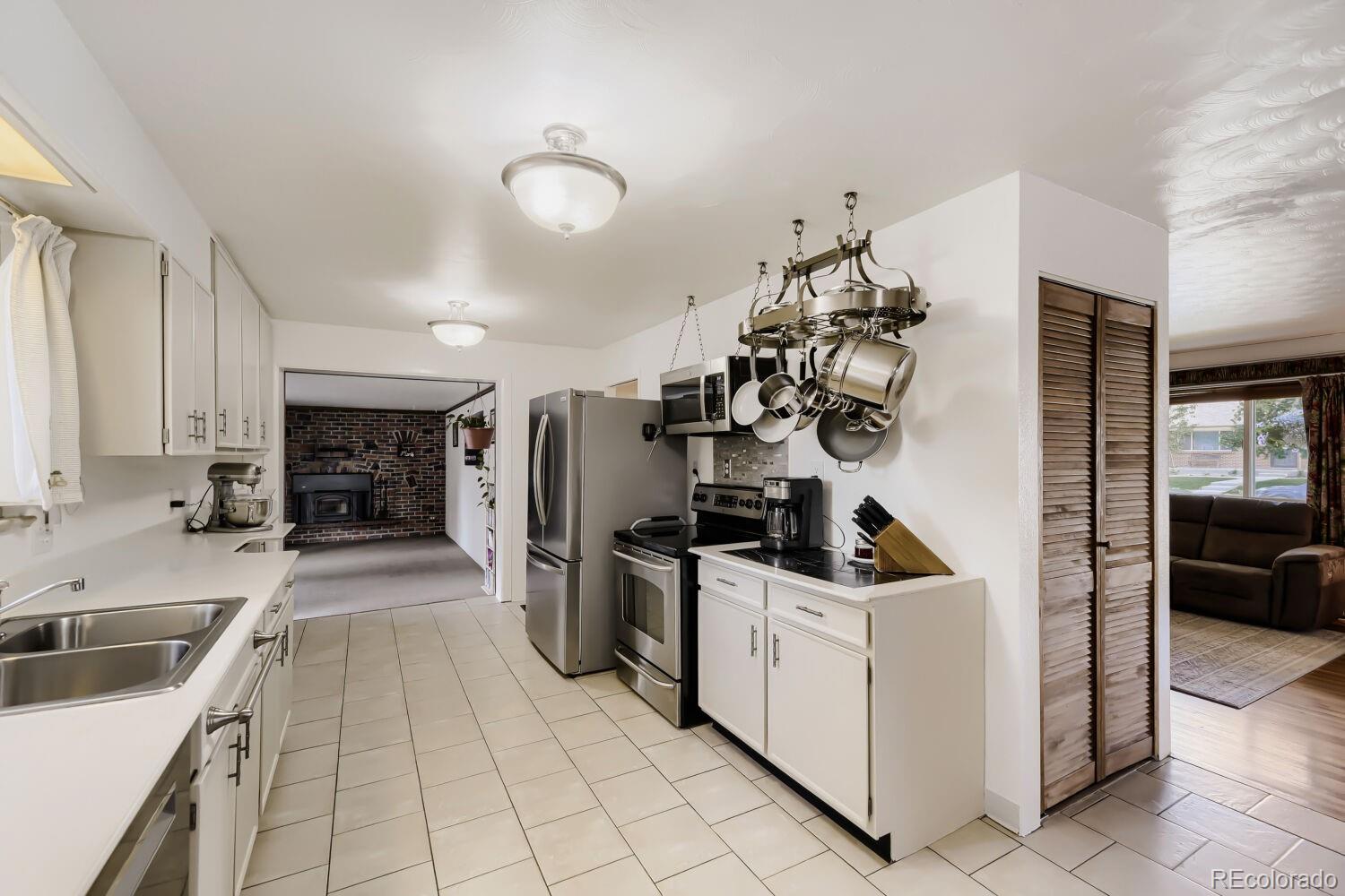 MLS Image #8 for 12142 w 60th place,arvada, Colorado