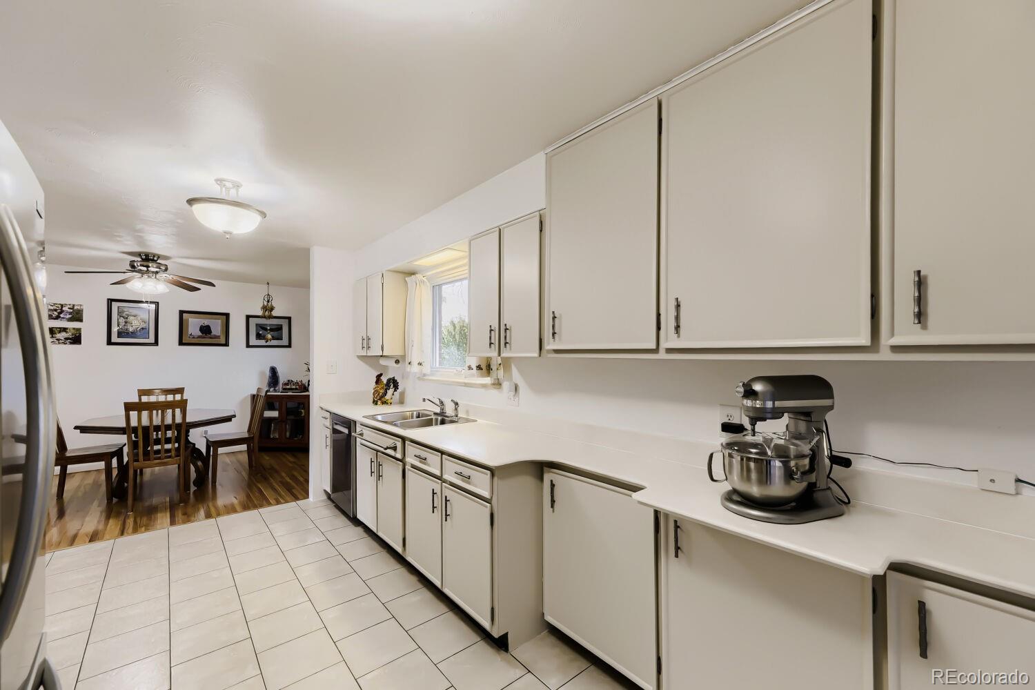 MLS Image #9 for 12142 w 60th place,arvada, Colorado