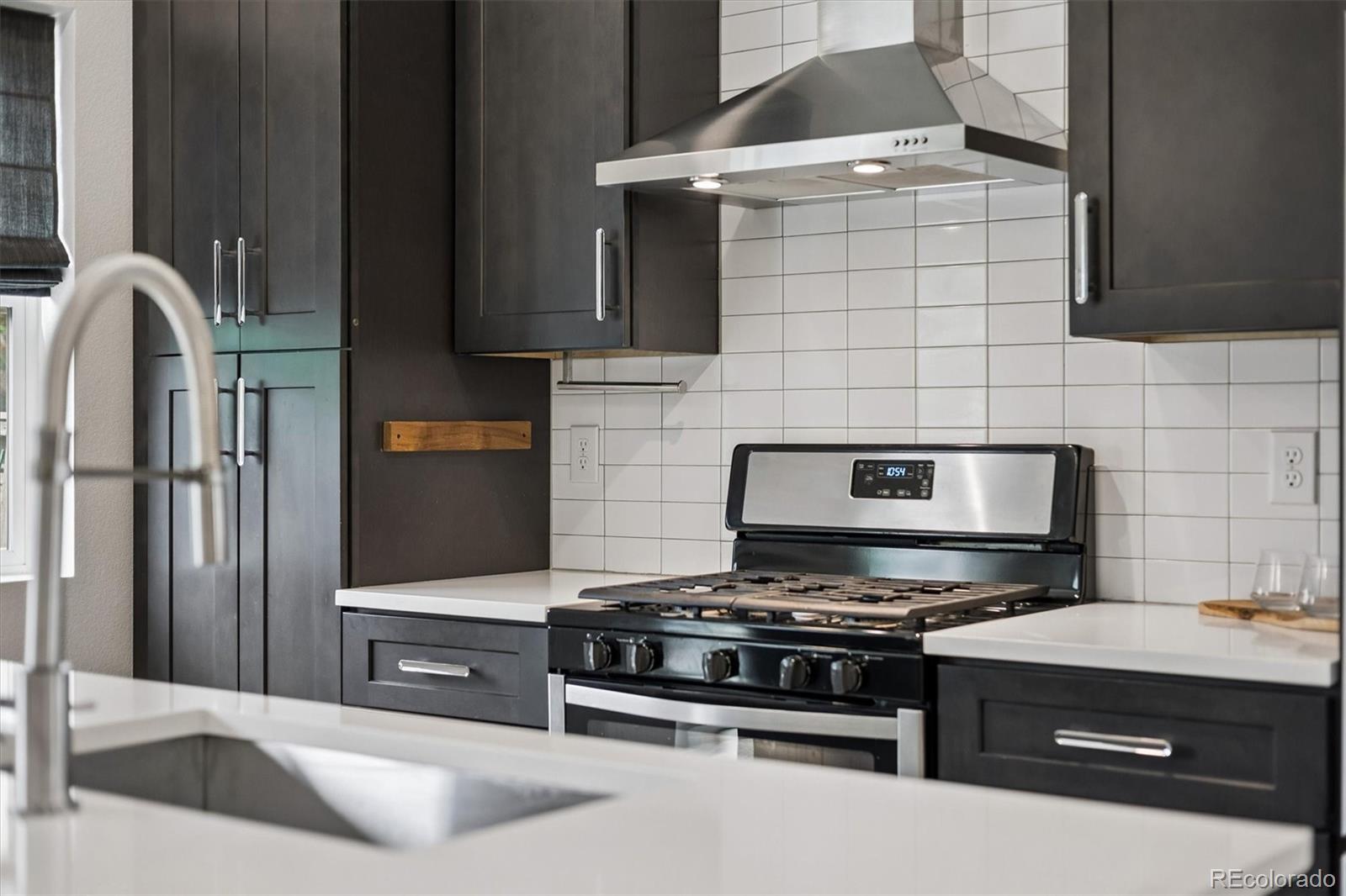 MLS Image #14 for 2816 w 53rd avenue,denver, Colorado