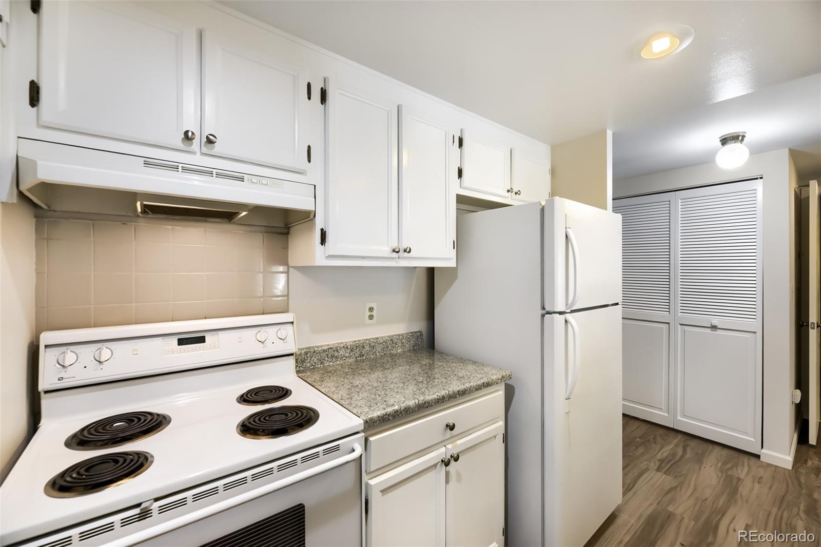 MLS Image #6 for 1777  larimer street 2105,denver, Colorado