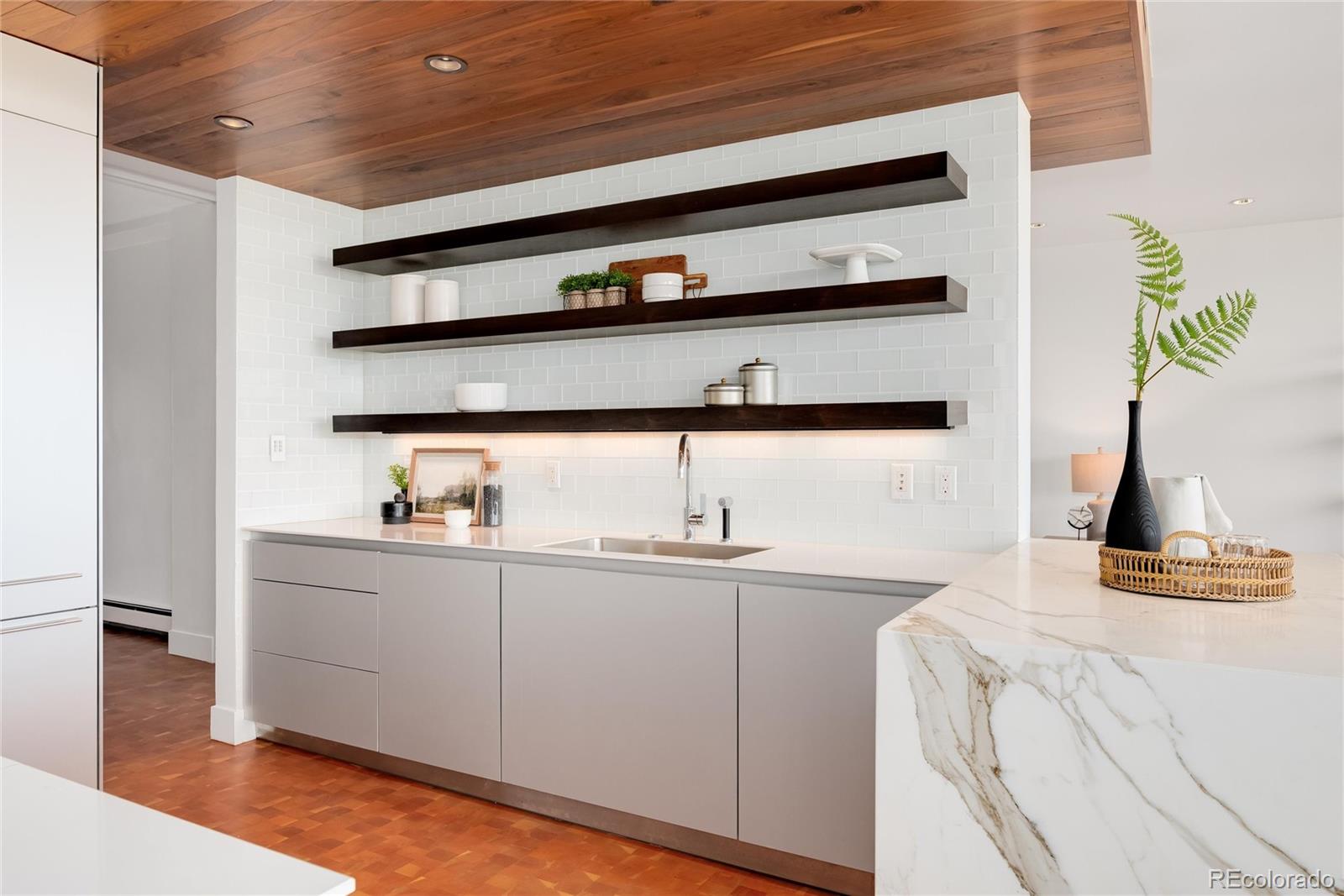 MLS Image #14 for 1201 n williams street 5a,denver, Colorado