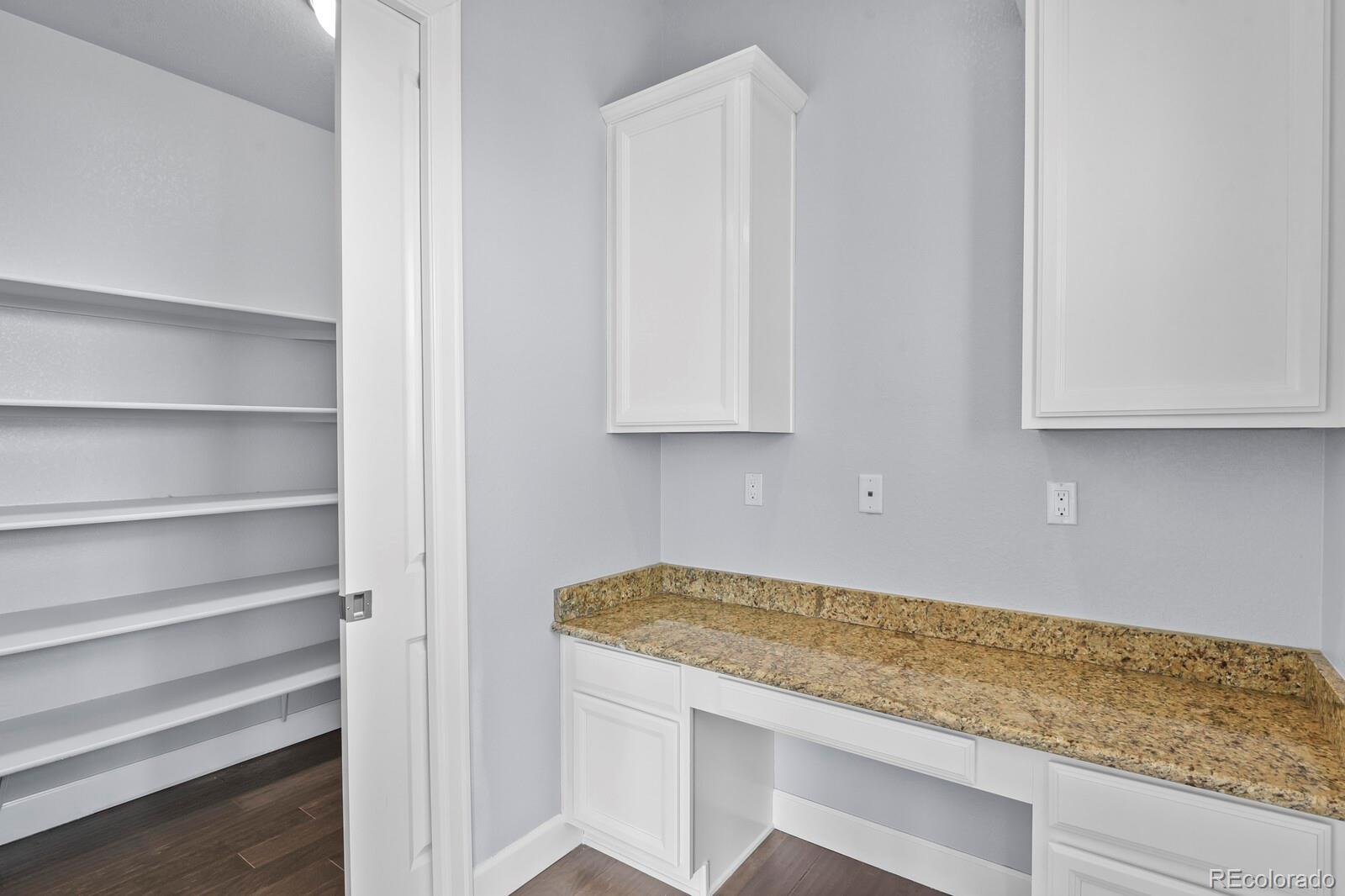 MLS Image #15 for 9781  cantabria point,lone tree, Colorado