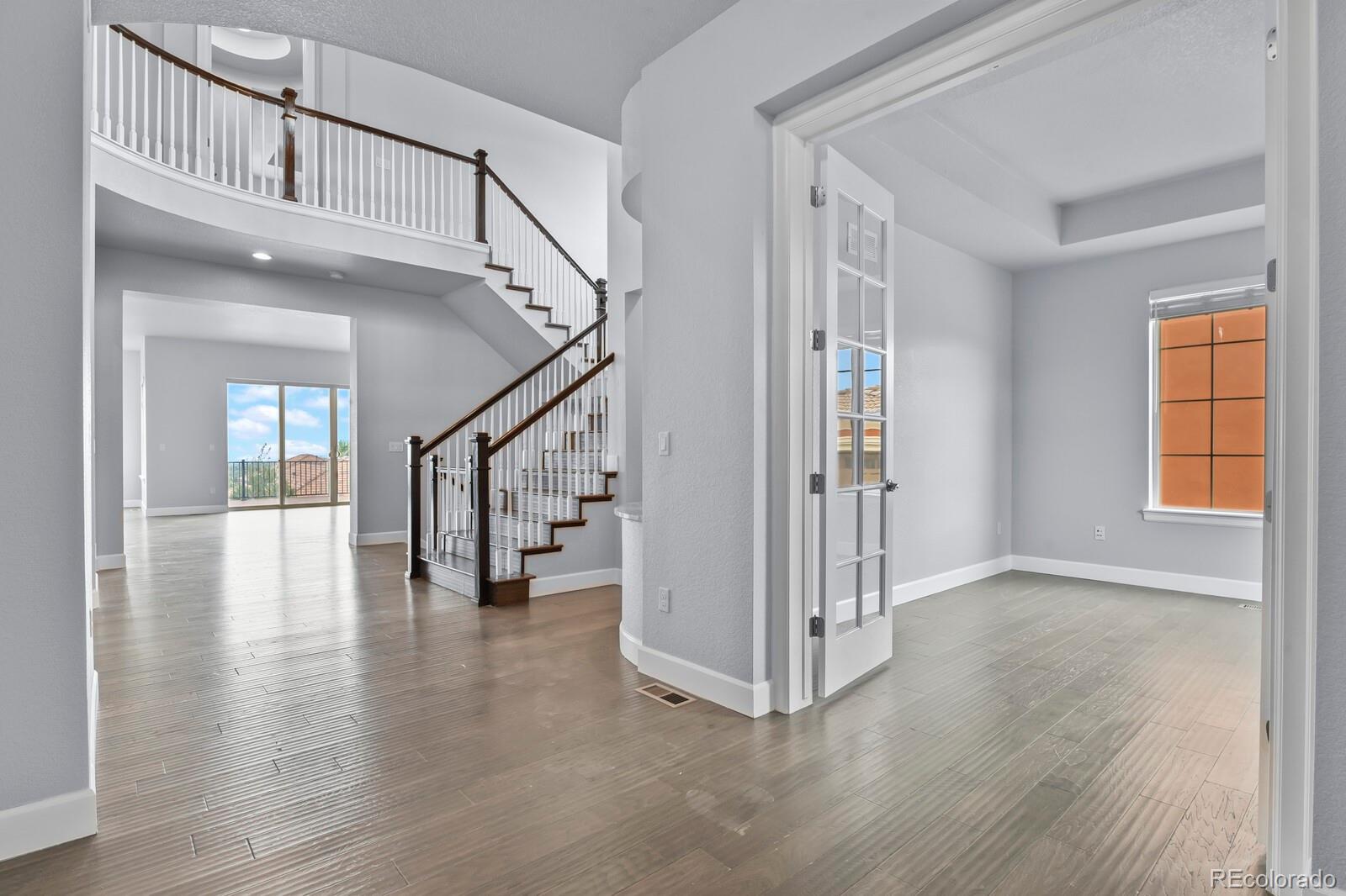 MLS Image #2 for 9781  cantabria point,lone tree, Colorado