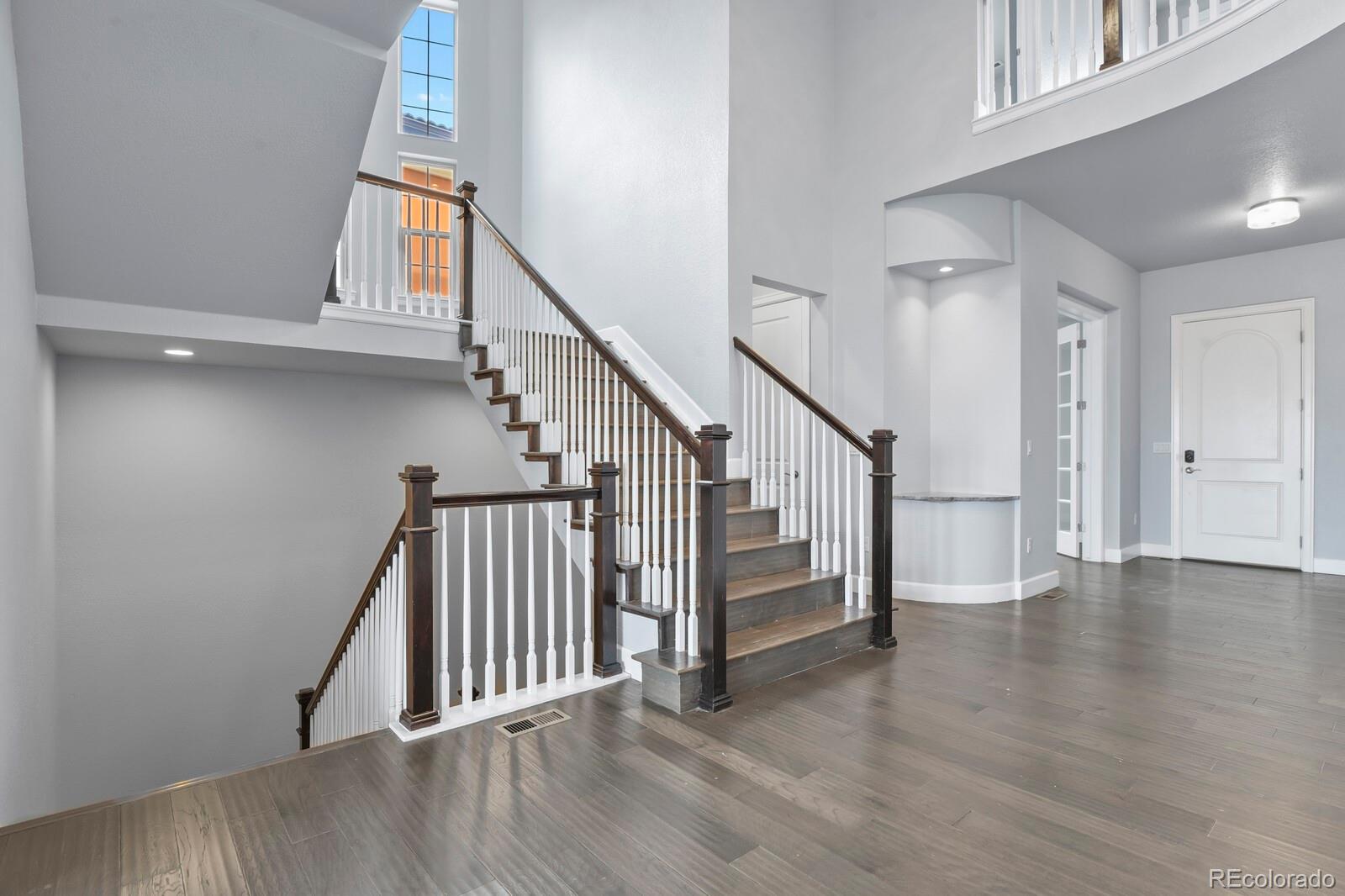 MLS Image #5 for 9781  cantabria point,lone tree, Colorado
